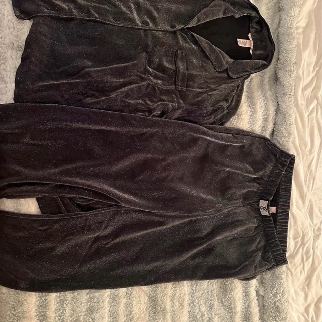 Victoria's Secret Men's Charcoal Sweater Set